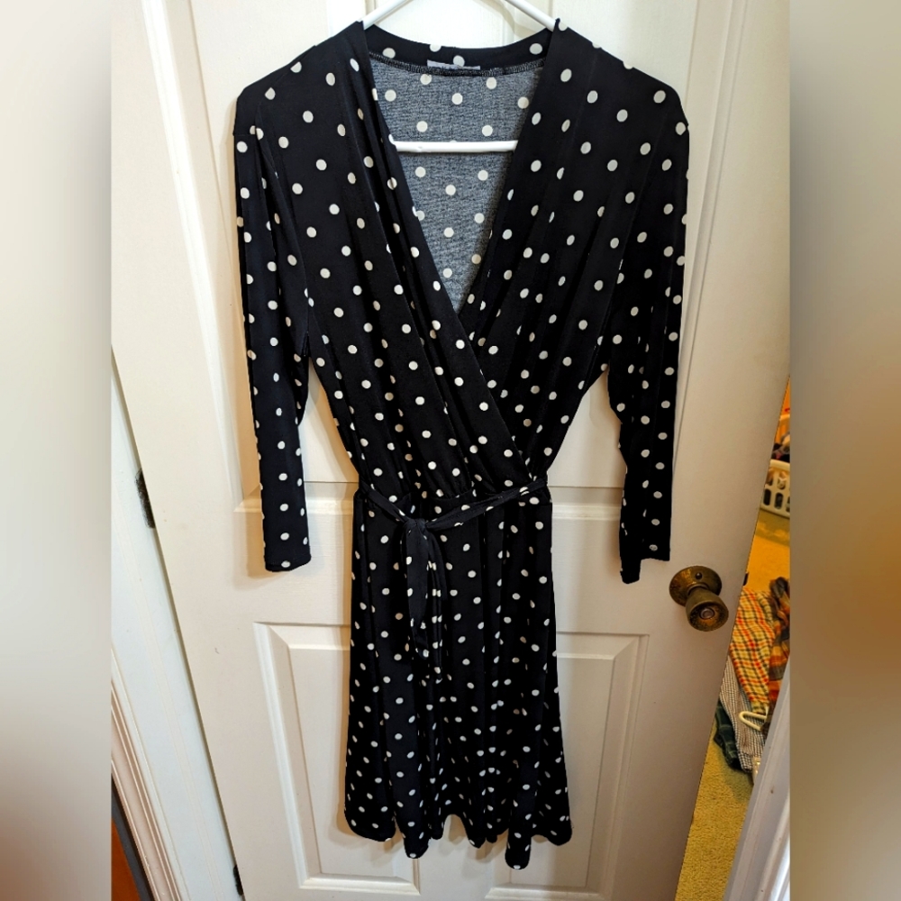 Polka Dot Womens Wrap Dress Avon Size Large